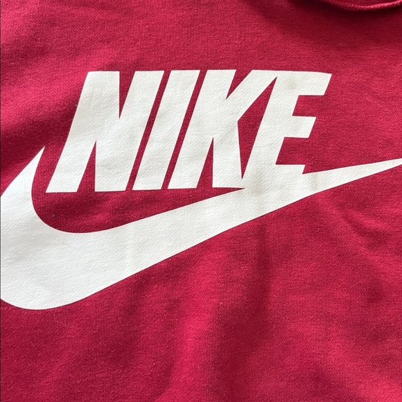Nike  pullover hoodie  burgundy/white logo on chest  muff front pockets EUC - Picture 2 of 13
